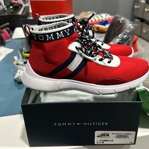 Tommy Hilfiger Cabello Sneakers size 6.5